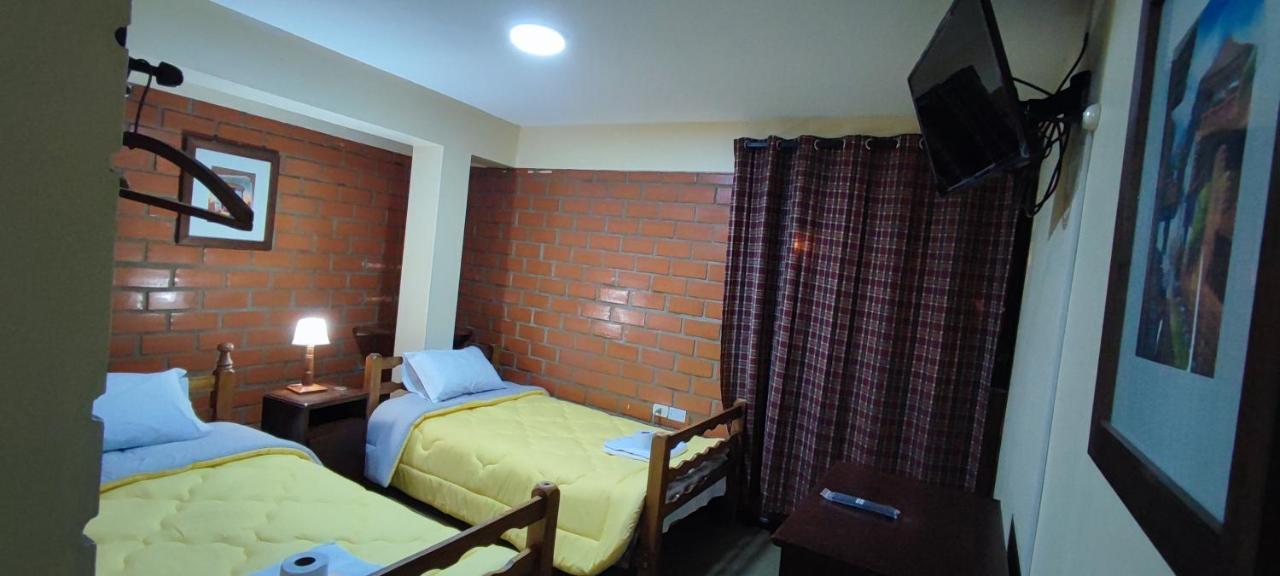 Mirador Backpackers B&B Уарас Экстерьер фото
