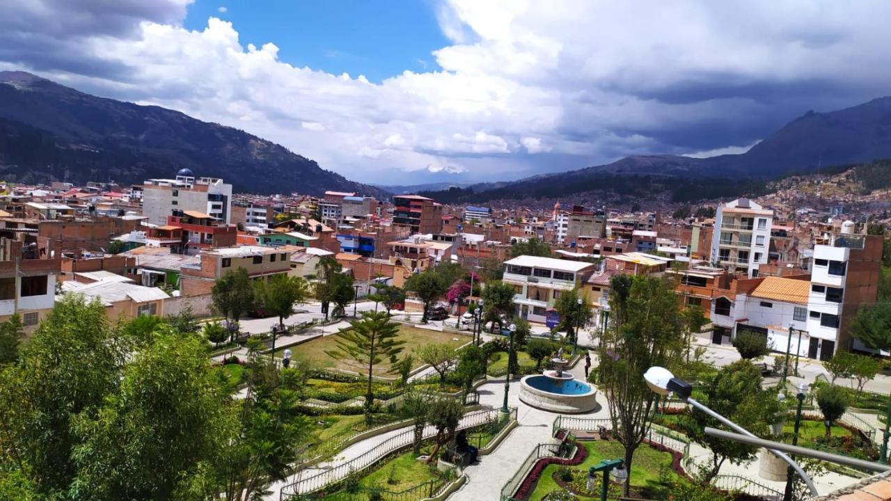 Mirador Backpackers B&B Уарас Экстерьер фото