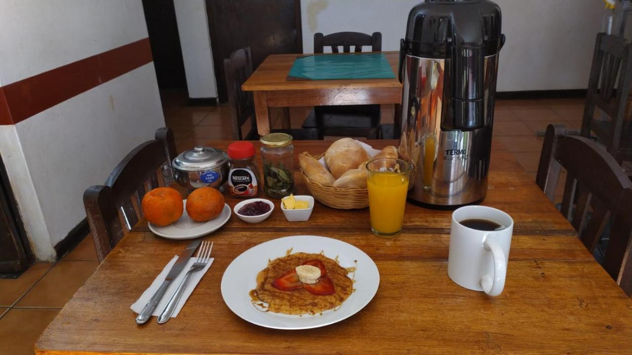 Mirador Backpackers B&B Уарас Экстерьер фото