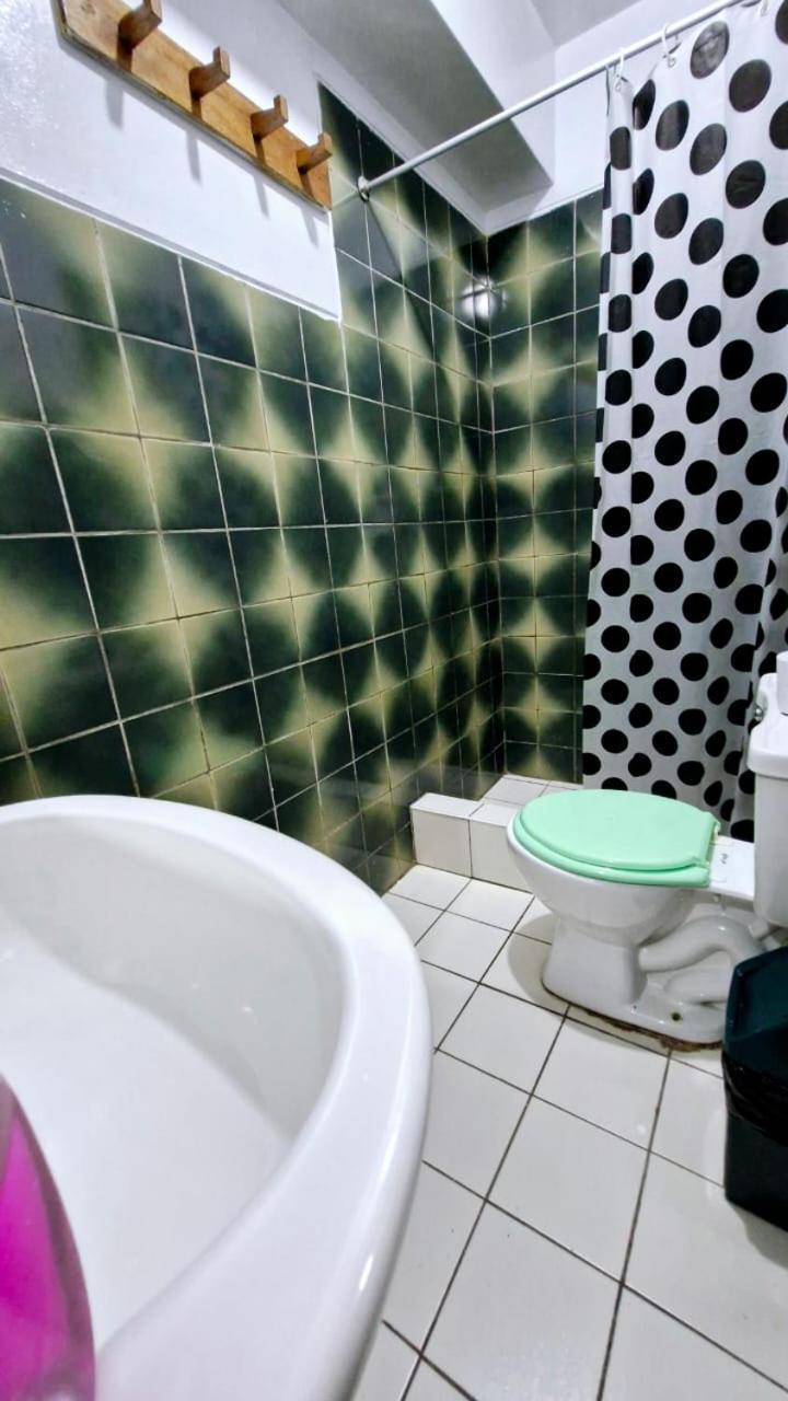 Mirador Backpackers B&B Уарас Экстерьер фото