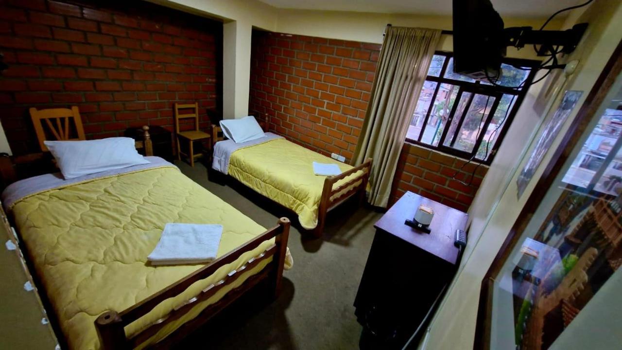 Mirador Backpackers B&B Уарас Экстерьер фото