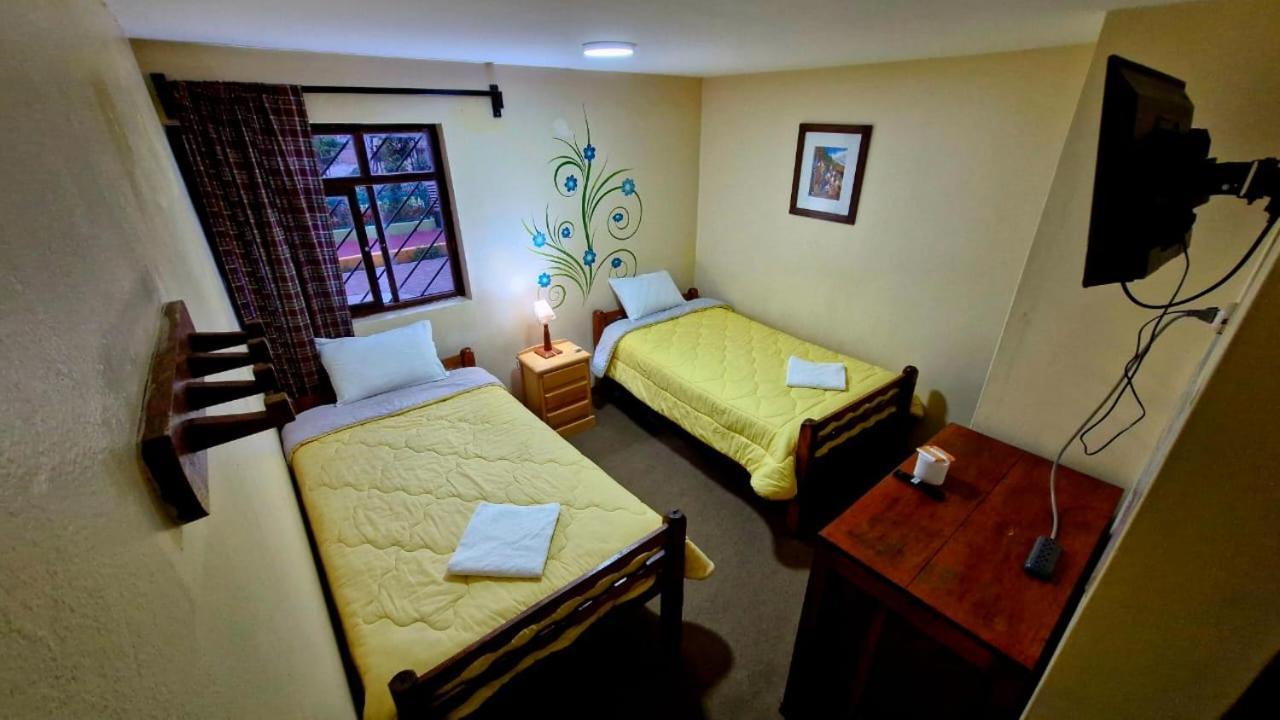 Mirador Backpackers B&B Уарас Экстерьер фото