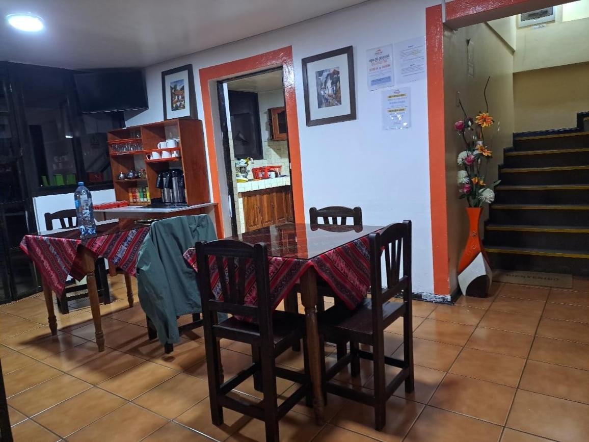 Mirador Backpackers B&B Уарас Экстерьер фото