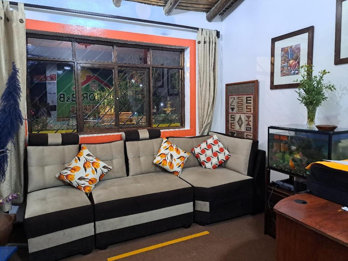 Mirador Backpackers B&B Уарас Экстерьер фото
